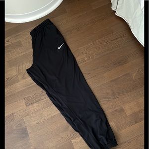 Best 25+ Deals for Mens Nike Sweatpants 